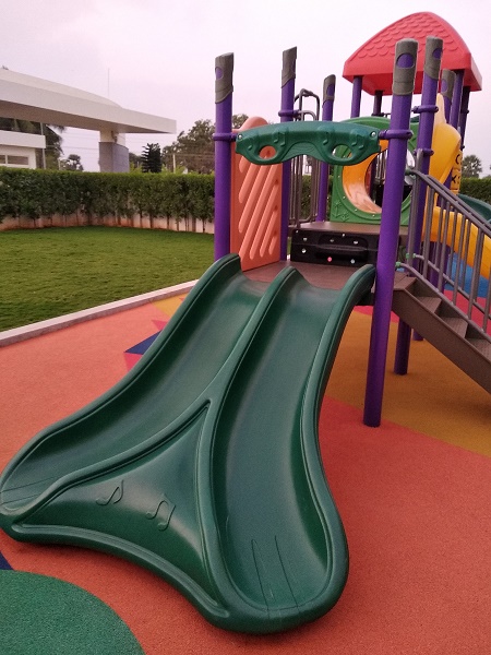 Outdoor Play Area 2